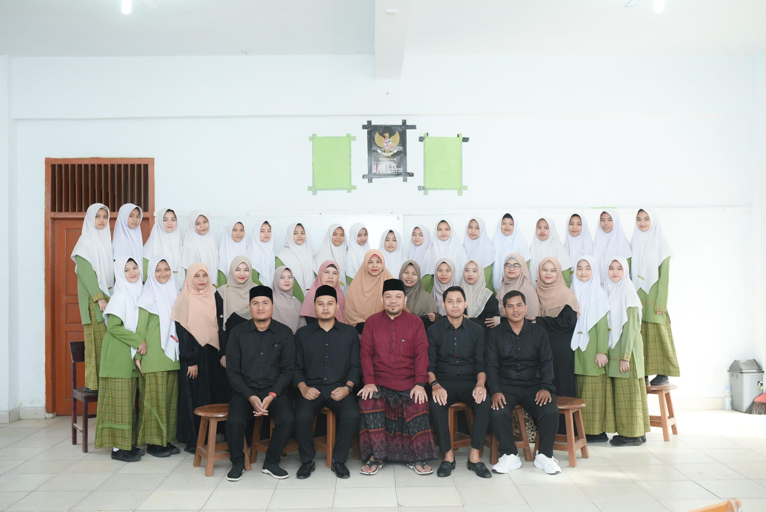 Lingkungan dan suasana SMP Inshafuddin Banda Aceh